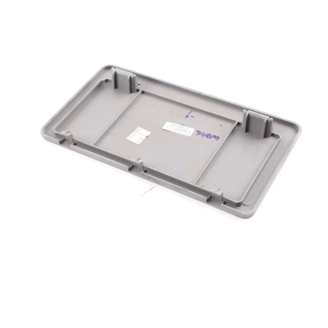 Caja de Fusibles Tapa Panel Gris A6395450003 para Mercedes Sprinter W906 con número de pieza A9065450003 Mercedes Sprinter W906 Caja de Fusibles Tapa Panel Gris A6395450003 - SKU A9065450003-2 - Número de pieza A9065450003