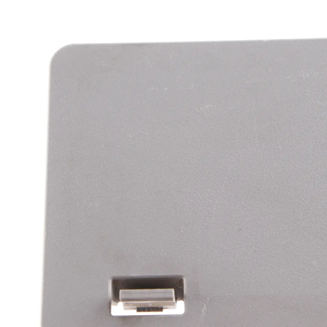 Mercedes W906 Scatola dei fusibili Coperchio del pannello rivestimento Grigio - SKU A9065450003-2 - Numero di parte A9065450003