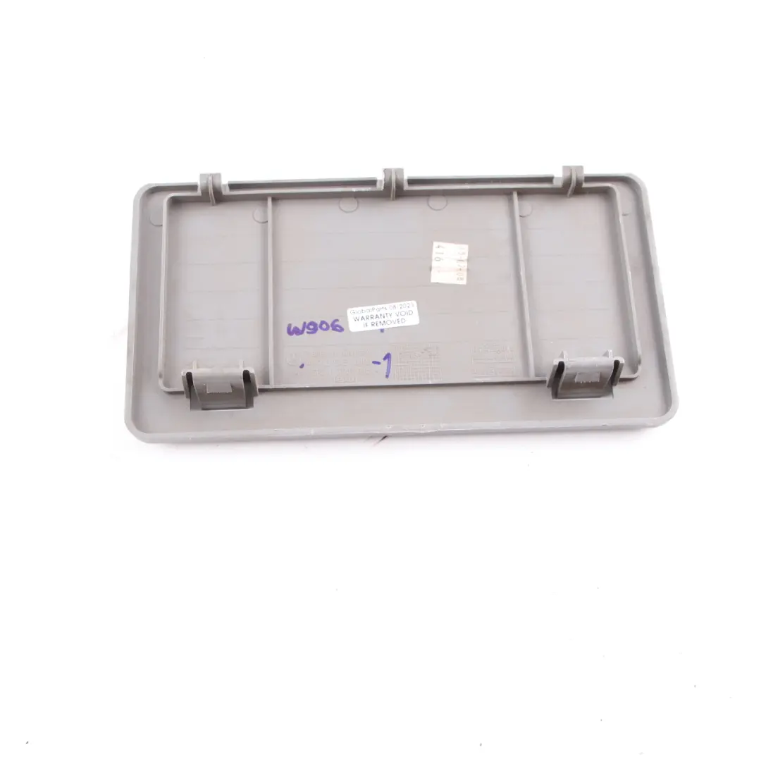Mercedes W906 Scatola dei fusibili Coperchio del pannello rivestimento Grigio - SKU A9065450003-2 - Numero di parte A9065450003