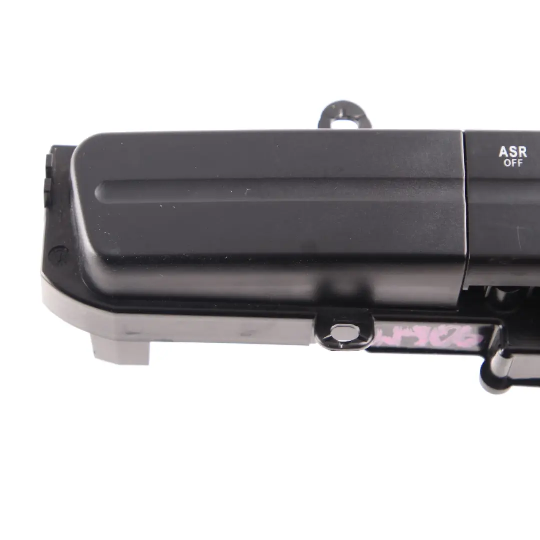 Pannello interruttori Console centrale ASR Lock Hazard per Mercedes Sprinter W906 con numero di parte A9065450107 Mercedes Sprinter W906 Pannello interruttori Console centrale ASR Lock Hazard - SKU A9065450107 - Numero di parte A9065450107