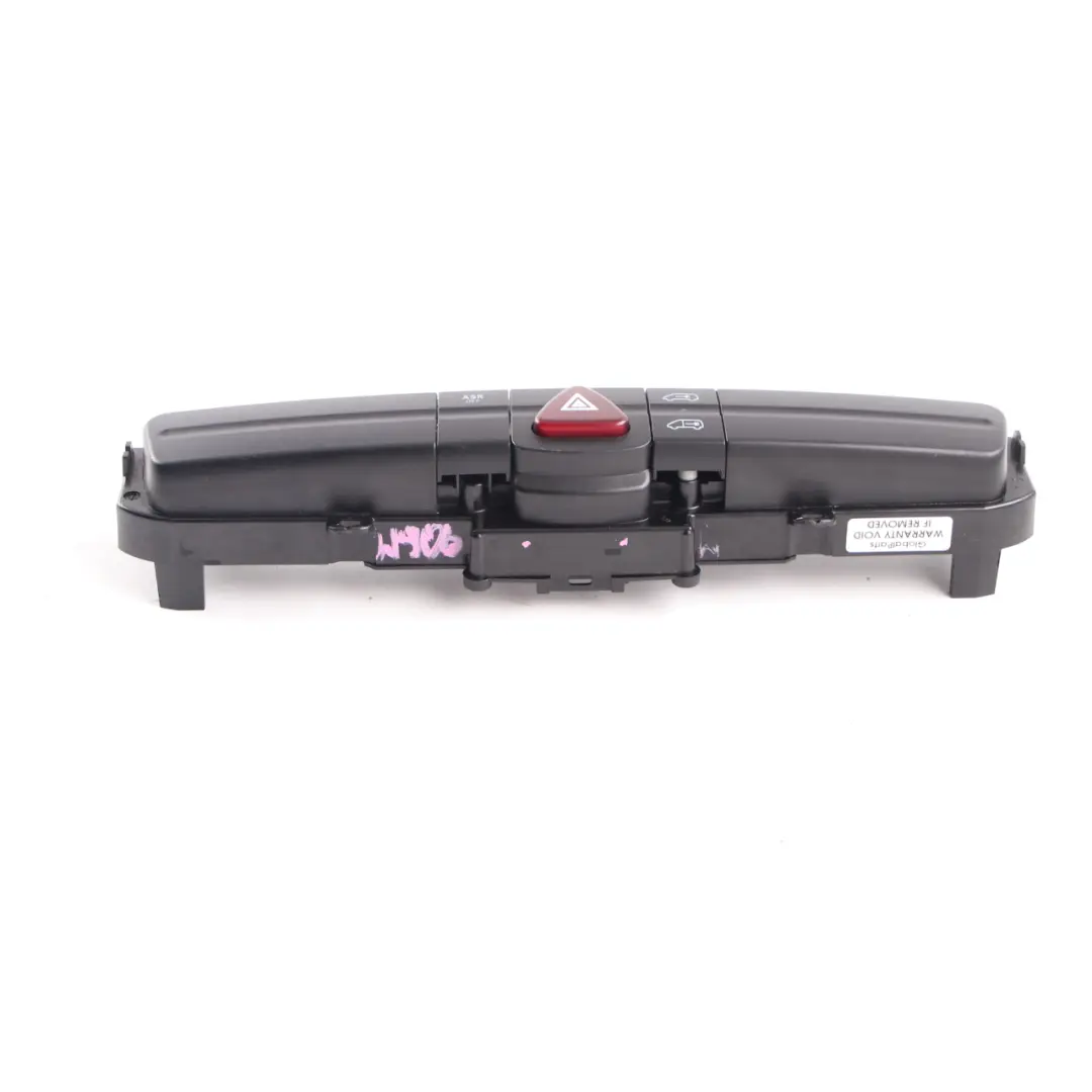 Pannello interruttori Console centrale ASR Lock Hazard per Mercedes Sprinter W906 con numero di parte A9065450107 Mercedes Sprinter W906 Pannello interruttori Console centrale ASR Lock Hazard - SKU A9065450107 - Numero di parte A9065450107