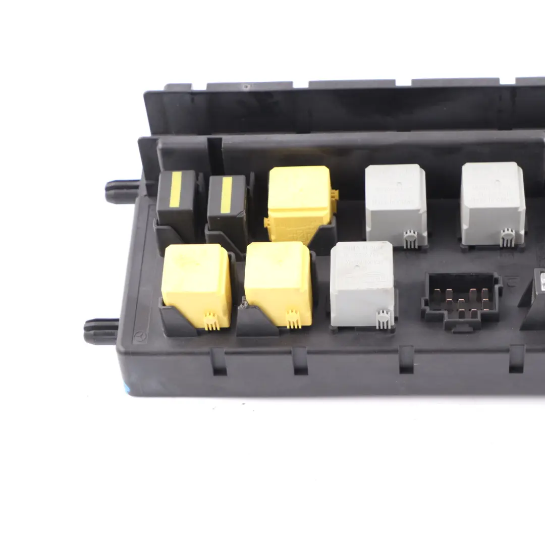 Fuse Box Relay Module Unit to Mercedes W906 Volkswagen Crafter 1 with Part number A9065450201 Mercedes W906 Volkswagen Crafter 1 Fuse Box Relay Module Unit - SKU A9065450201 - Part number A9065450201