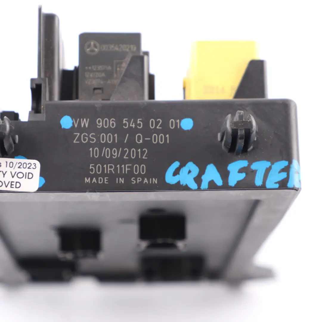 Fuse Box Relay Module Unit to Mercedes W906 Volkswagen Crafter 1 with Part number A9065450201 Mercedes W906 Volkswagen Crafter 1 Fuse Box Relay Module Unit - SKU A9065450201 - Part number A9065450201