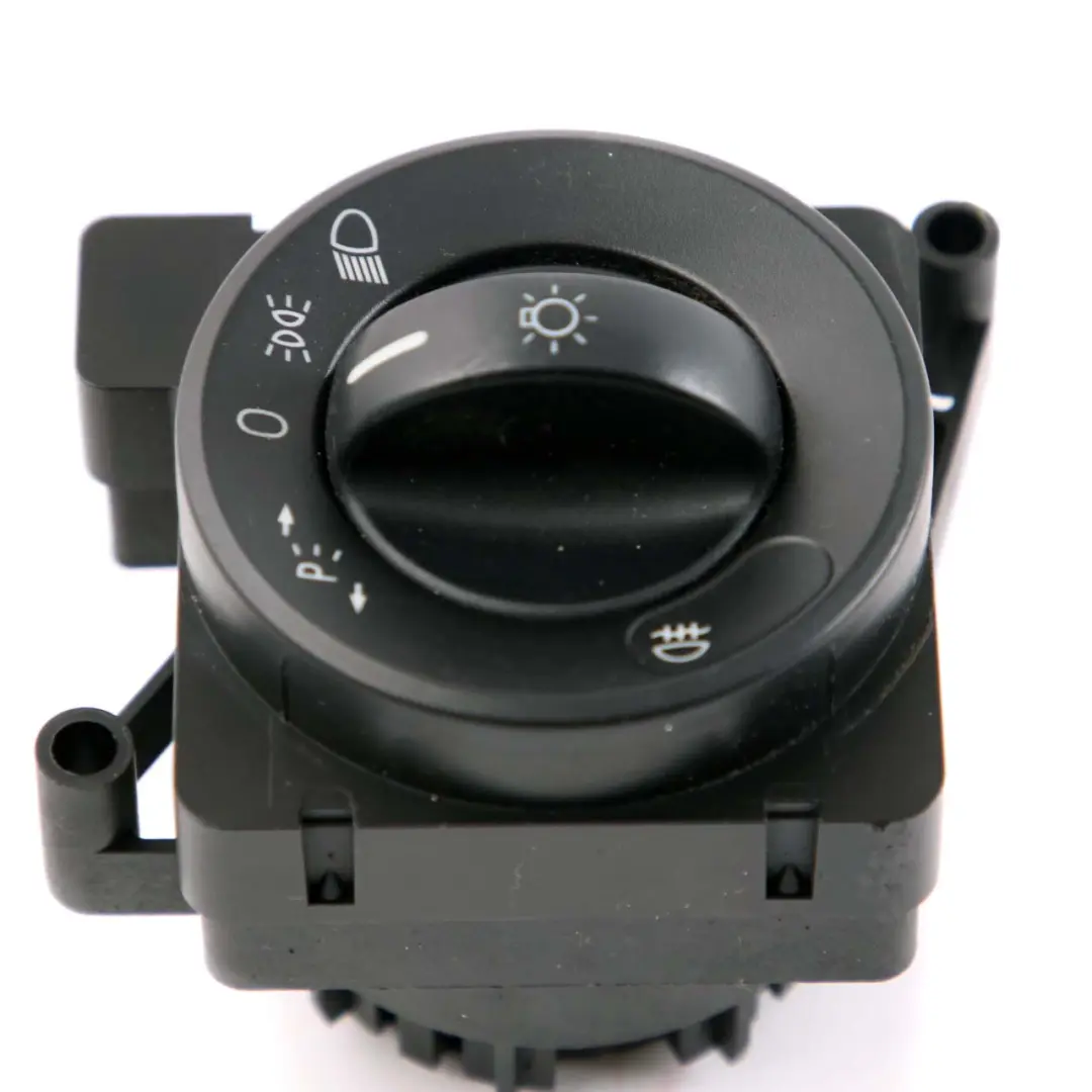 Mercedes-Benz Sprinter W906 Headlight Switch Control Unit Button to with Part number A9065450504 Mercedes-Benz Sprinter W906 Headlight Switch Control Unit Button - SKU A9065450504 - Part number A9065450504