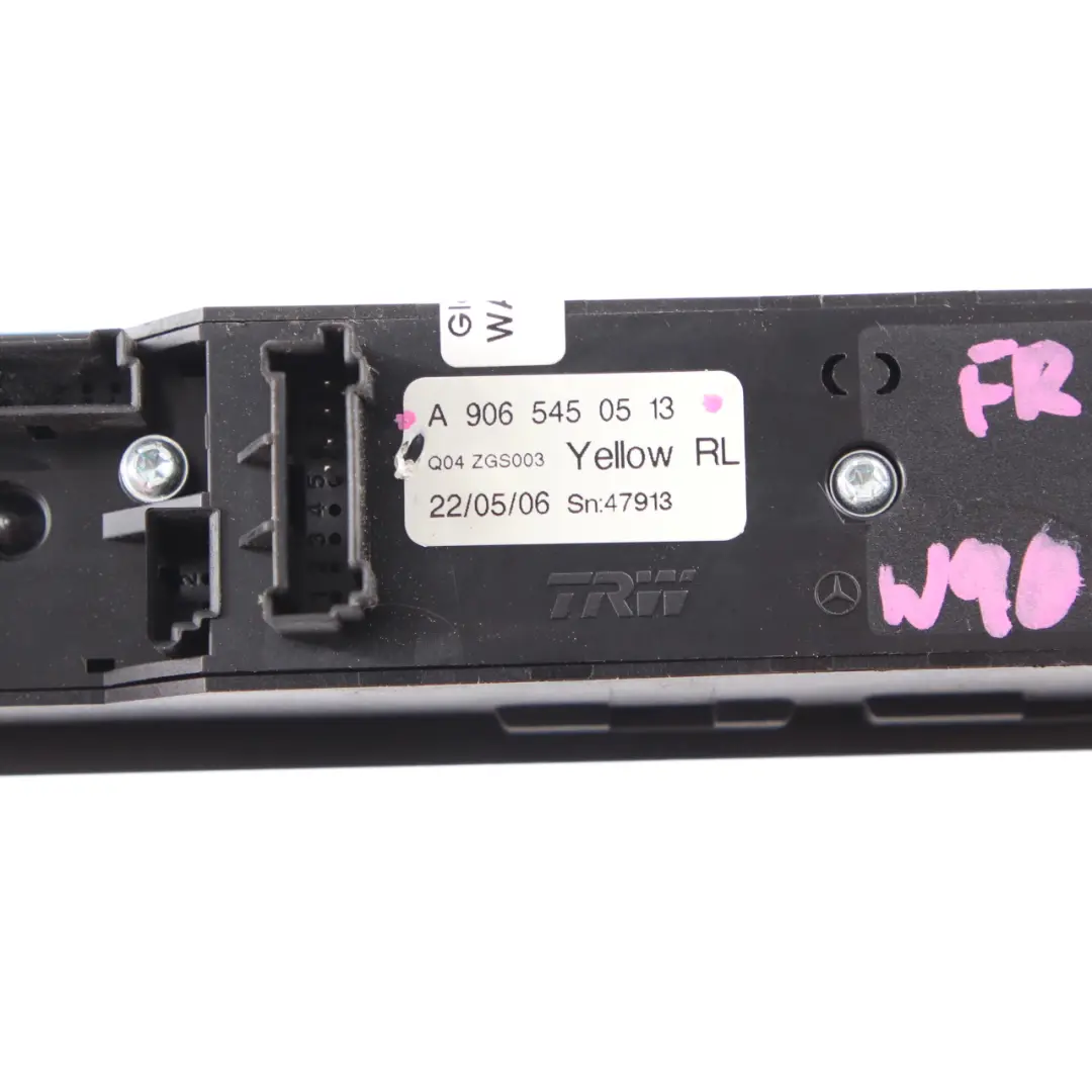 Mercedes W906 Fensterschalter Heber Regelung vorne links Tür A9065451913 - SKU A9065450513 - Teilenummer A9065450513