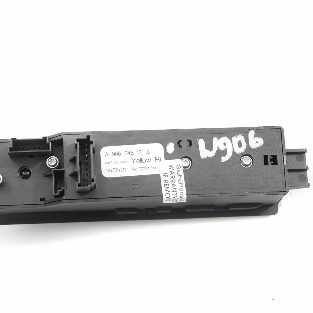 Regolatore finestrini elettrici Interruttore per Mercedes Sprinter W906 con numero di parte A9065451513 Mercedes Sprinter W906 Regolatore finestrini elettrici Interruttore - SKU A9065451513 - Numero di parte A9065451513