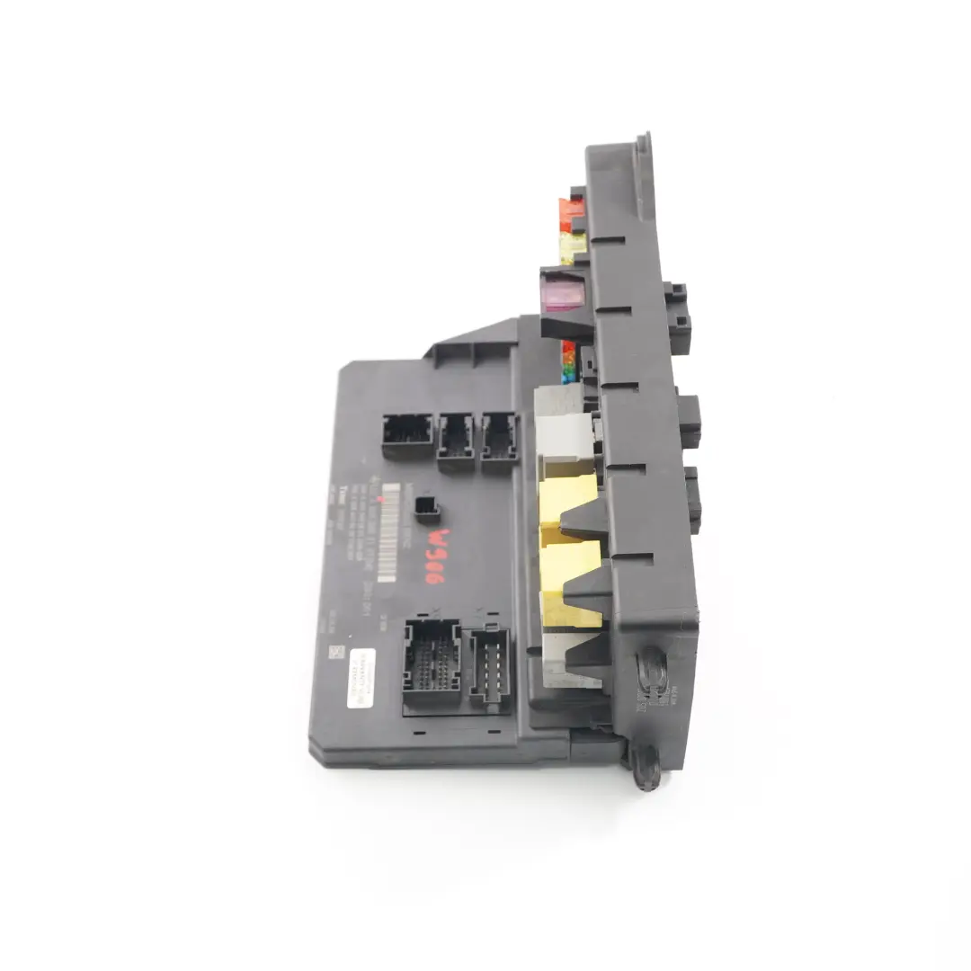 Fuse Box Mercedes Sprinter W906 SAM Control Unit Module to with Part number A9065452101 Fuse Box Mercedes Sprinter W906 SAM Control Unit Module - SKU A9065452101 - Part number A9065452101