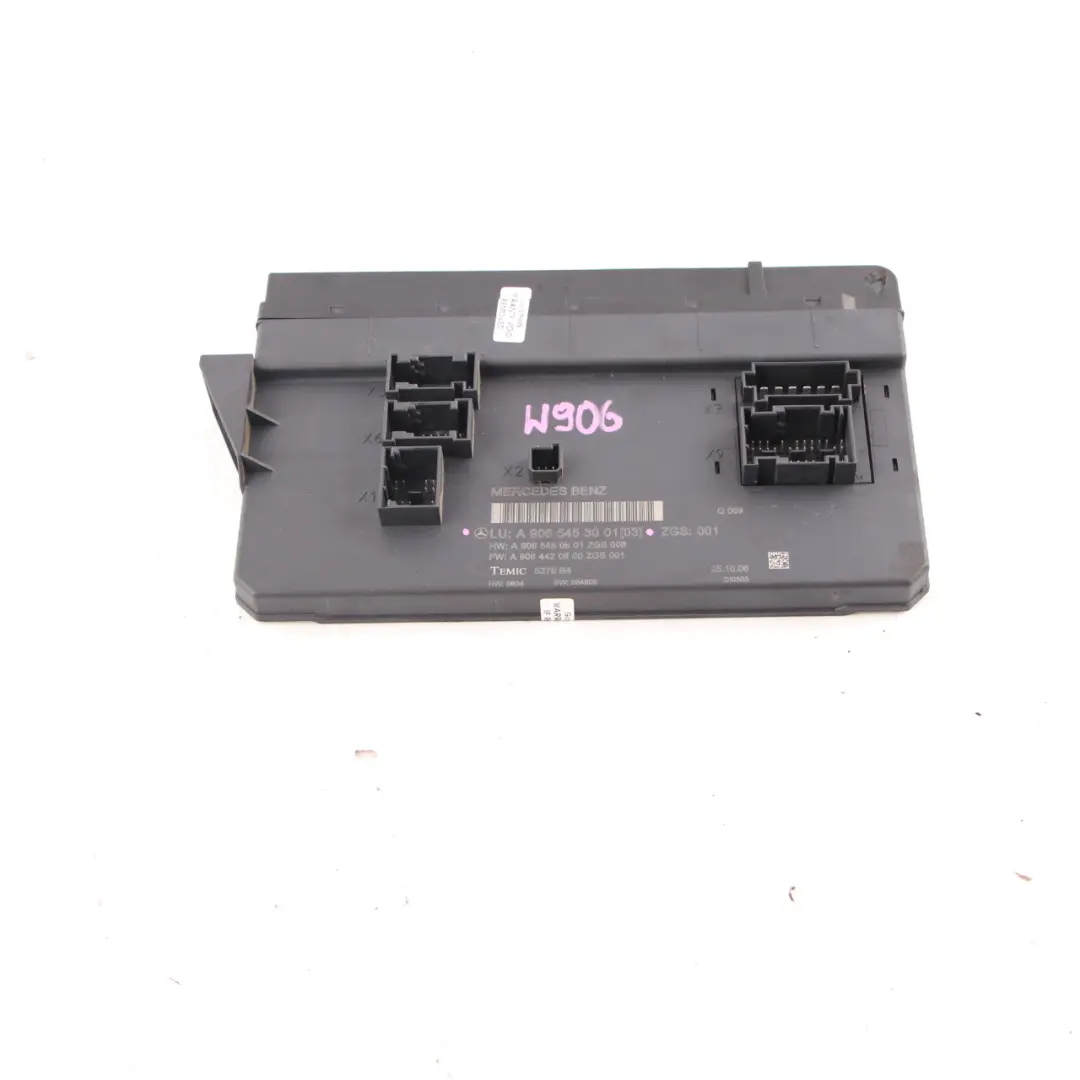 Sicherungskasten SAM-Relais-Steuergerät-Modul für Mercedes W906 mit Teilenummer A9065453001 Mercedes W906 Sicherungskasten SAM-Relais-Steuergerät-Modul - SKU A9065453001 - Teilenummer A9065453001