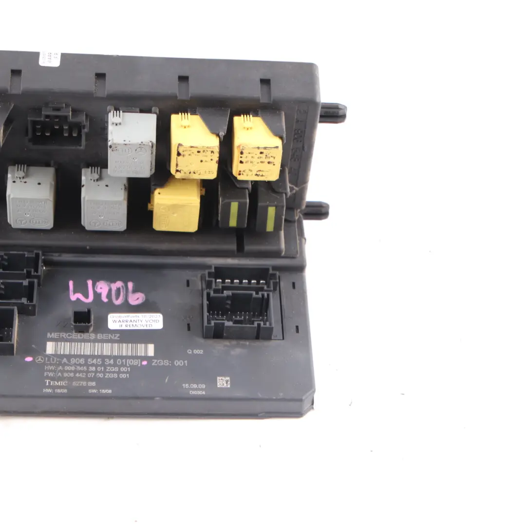 Fuse Box Relay SAM Module Control Unit to Mercedes Sprinter W906 with Part number A9065453401 Mercedes Sprinter W906 Fuse Box Relay SAM Module Control Unit - SKU A9065453401 - Part number A9065453401