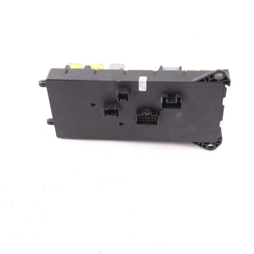 Fuse Box Relay SAM Module Control Unit to Mercedes Sprinter W906 with Part number A9065453401 Mercedes Sprinter W906 Fuse Box Relay SAM Module Control Unit - SKU A9065453401 - Part number A9065453401