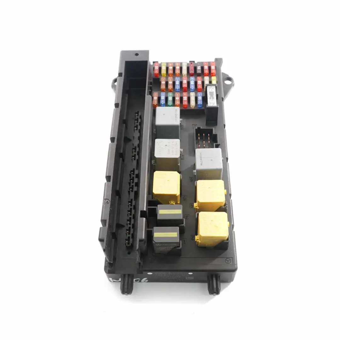 Caja Fusibles Relé Unidad de Control Módulo para Mercedes Sprinter W906 con número de pieza A9065454301 Mercedes Sprinter W906 Caja Fusibles Relé Unidad de Control Módulo - SKU A9065454301 - Número de pieza A9065454301