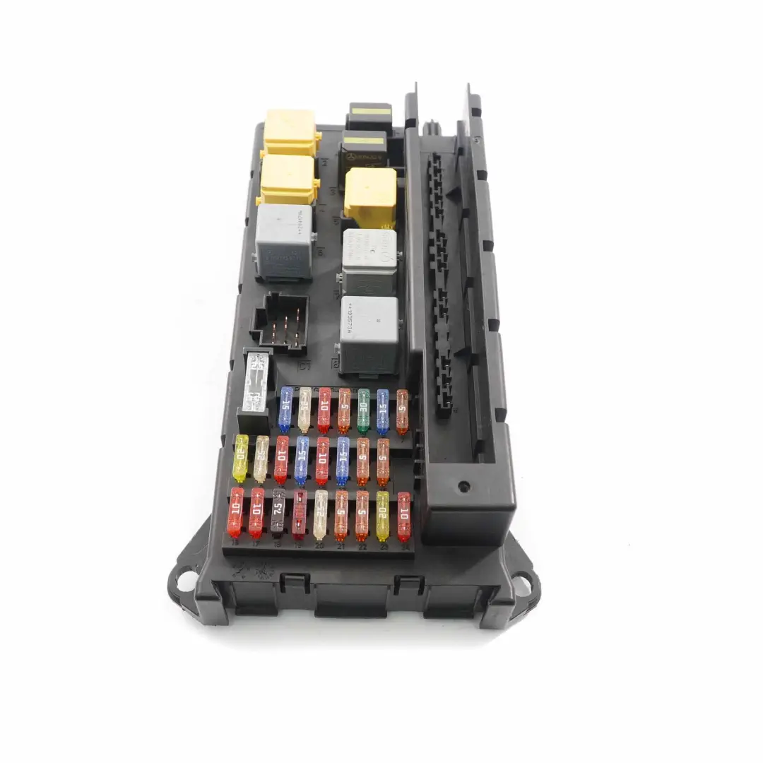 Fuse Box Relay Control Unit Module to Mercedes Sprinter W906 with Part number A9065454301 Mercedes Sprinter W906 Fuse Box Relay Control Unit Module - SKU A9065454301 - Part number A9065454301