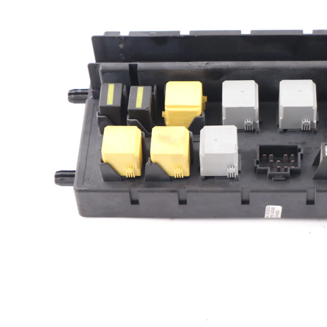 Caja fusibles Módulo relé Unidad control para Mercedes Sprinter W906 con número de pieza A9065454401 Mercedes Sprinter W906 Caja fusibles Módulo relé Unidad control - SKU A9065454401 - Número de pieza A9065454401