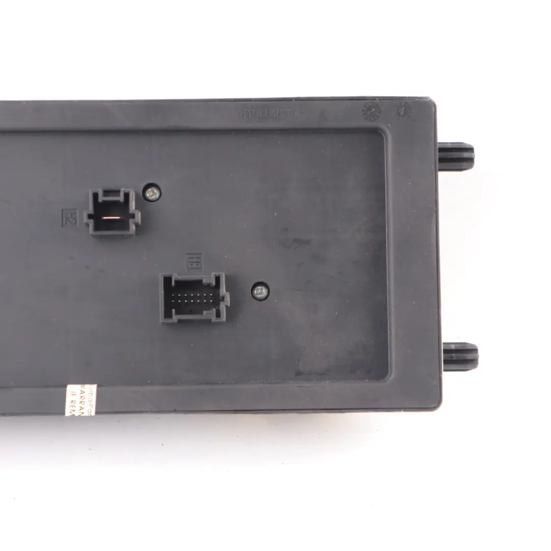 Boîte fusibles Module relais Unité contrôle pour Mercedes Sprinter W906 à propos du numéro de pièce A9065454401 Mercedes Sprinter W906 Boîte fusibles Module relais Unité contrôle - SKU A9065454401 - Numéro de pièce A9065454401