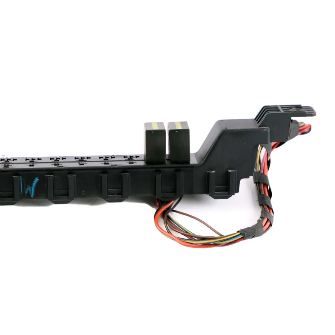 Fuse Box Relay Bracket Monunt Holder to Mercedes Sprinter W906 with Part number A9065460643 Mercedes Sprinter W906 Fuse Box Relay Bracket Monunt Holder - SKU A9065460643 - Part number A9065460643