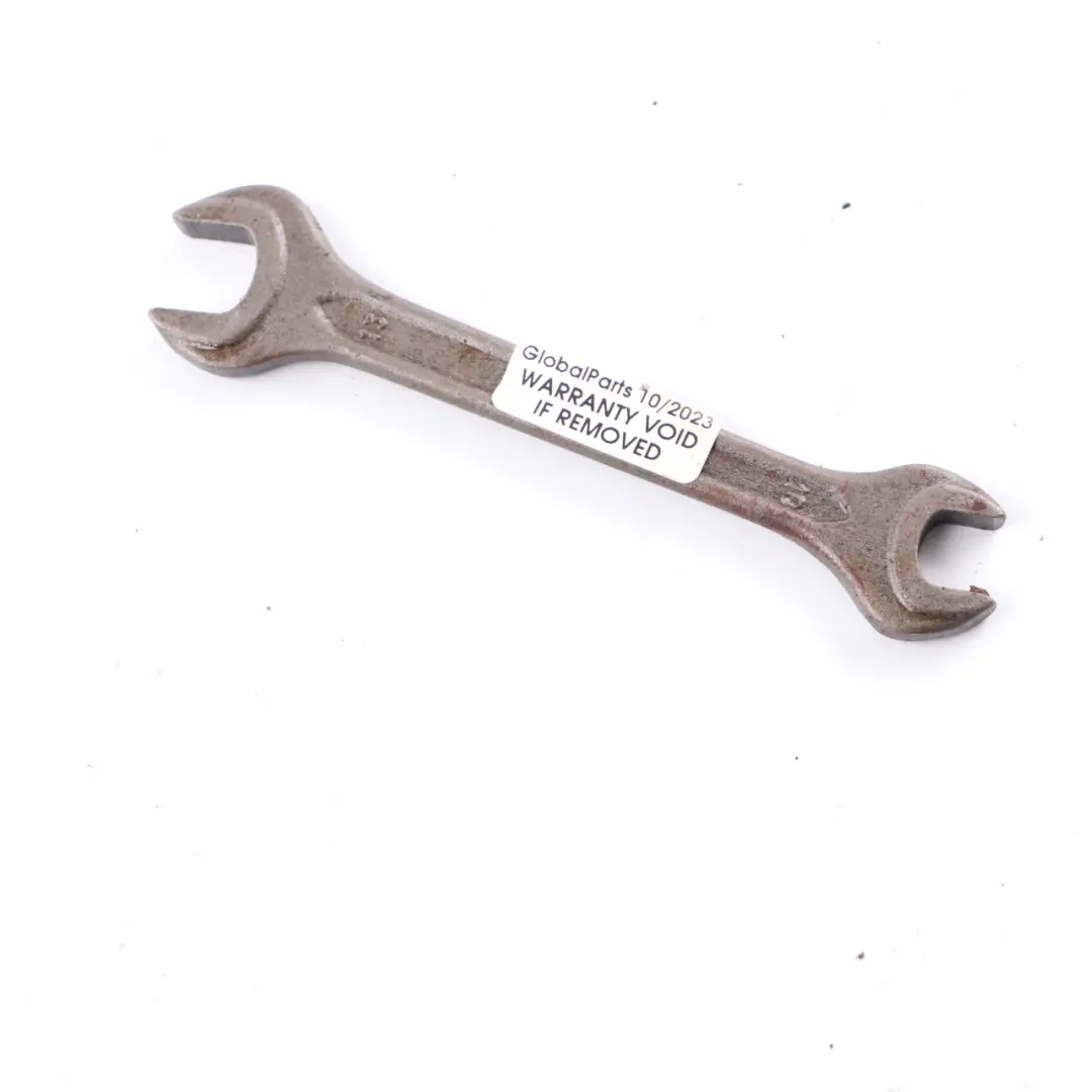 Wrench Tow Hook Key Screwdriver Tool Case Set to Mercedes W906 Wheel with Part number A9065800303 Mercedes W906 Wheel Wrench Tow Hook Key Screwdriver Tool Case Set - SKU A9065800303 - Part number A9065800303