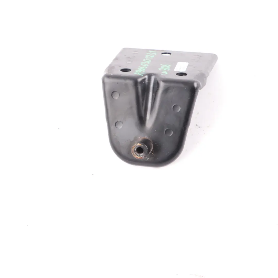 Mercedes W906 Puerta Trasera Izquierda Derecha Soporte Estribo - SKU A9066301231 - Número de pieza A9066301231