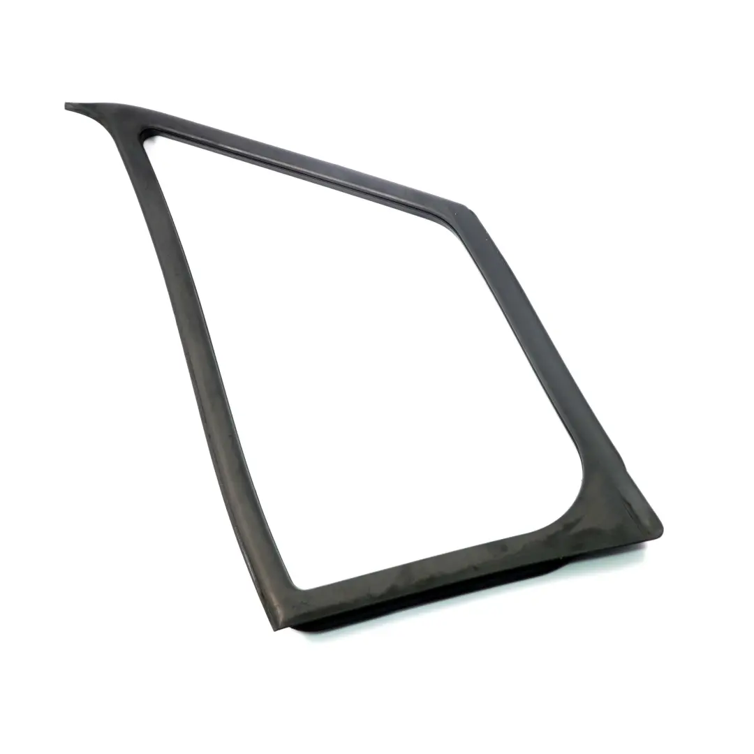 Joint d'étanchéité de fenêtre de porte avant droite pour Mercedes W906 à propos du numéro de pièce A9066711820 Mercedes W906 Joint d'étanchéité de fenêtre de porte avant droite - SKU A9066711820 - Numéro de pièce A9066711820