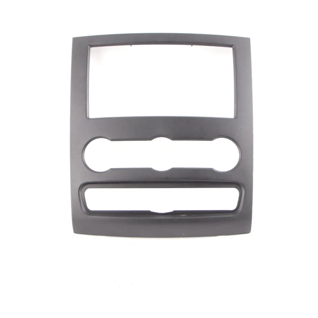 Cruscotto anteriore Pannello centrale rivestimento per Mercedes Sprinter W906 con numero di parte A9066800017 Mercedes Sprinter W906 Cruscotto anteriore Pannello centrale rivestimento - SKU A9066800017-1 - Numero di parte A9066800017