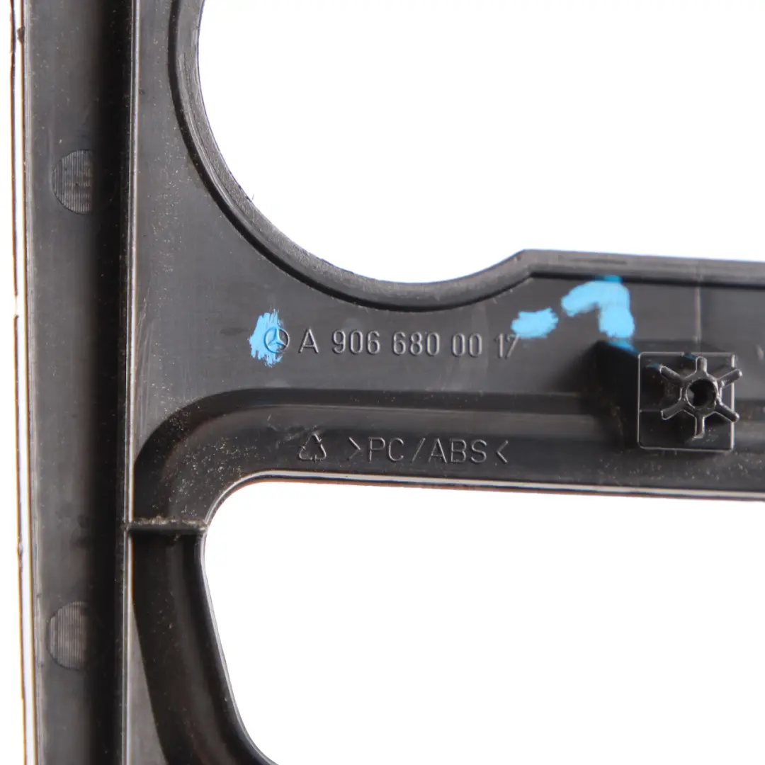 Cruscotto anteriore Pannello centrale rivestimento per Mercedes Sprinter W906 con numero di parte A9066800017 Mercedes Sprinter W906 Cruscotto anteriore Pannello centrale rivestimento - SKU A9066800017-1 - Numero di parte A9066800017