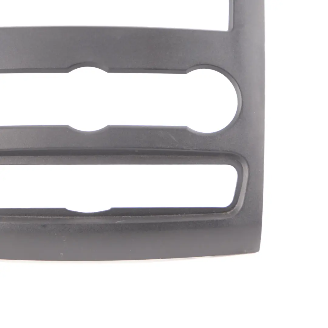 Cruscotto anteriore Pannello centrale rivestimento per Mercedes Sprinter W906 con numero di parte A9066800017 Mercedes Sprinter W906 Cruscotto anteriore Pannello centrale rivestimento - SKU A9066800017-2 - Numero di parte A9066800017