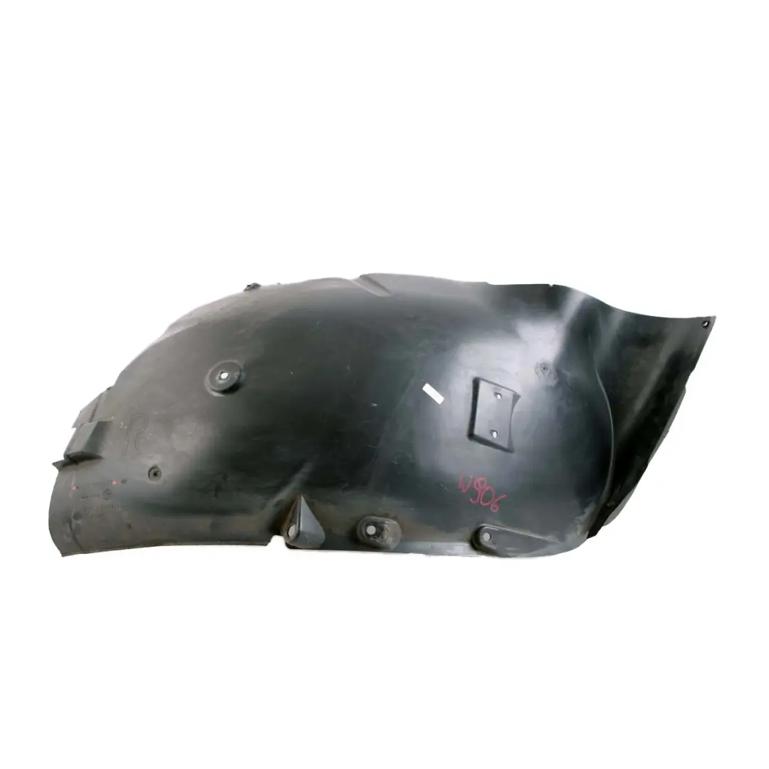 Partie avant panneau garniture passage roue avant droit pour Mercedes Sprinter W906 à propos du numéro de pièce A9066841777 Mercedes Sprinter W906 Partie avant panneau garniture passage roue avant droit - SKU A9066841777 - Numéro de pièce A9066841777