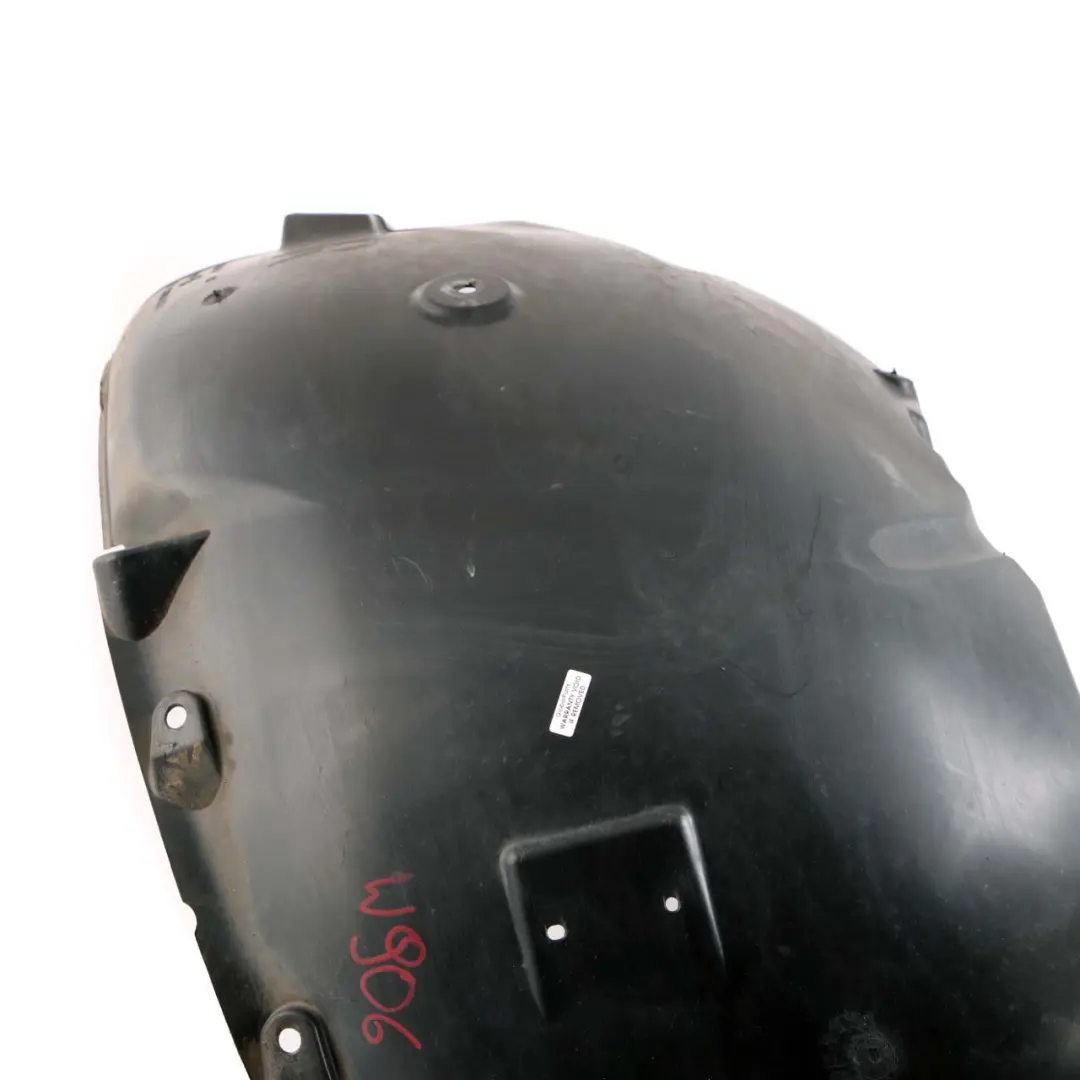 Pannello rivestimento passaruota anteriore destro sezione per Mercedes Sprinter W906 con numero di parte A9066841777 Mercedes Sprinter W906 Pannello rivestimento passaruota anteriore destro sezione - SKU A9066841777 - Numero di parte A9066841777