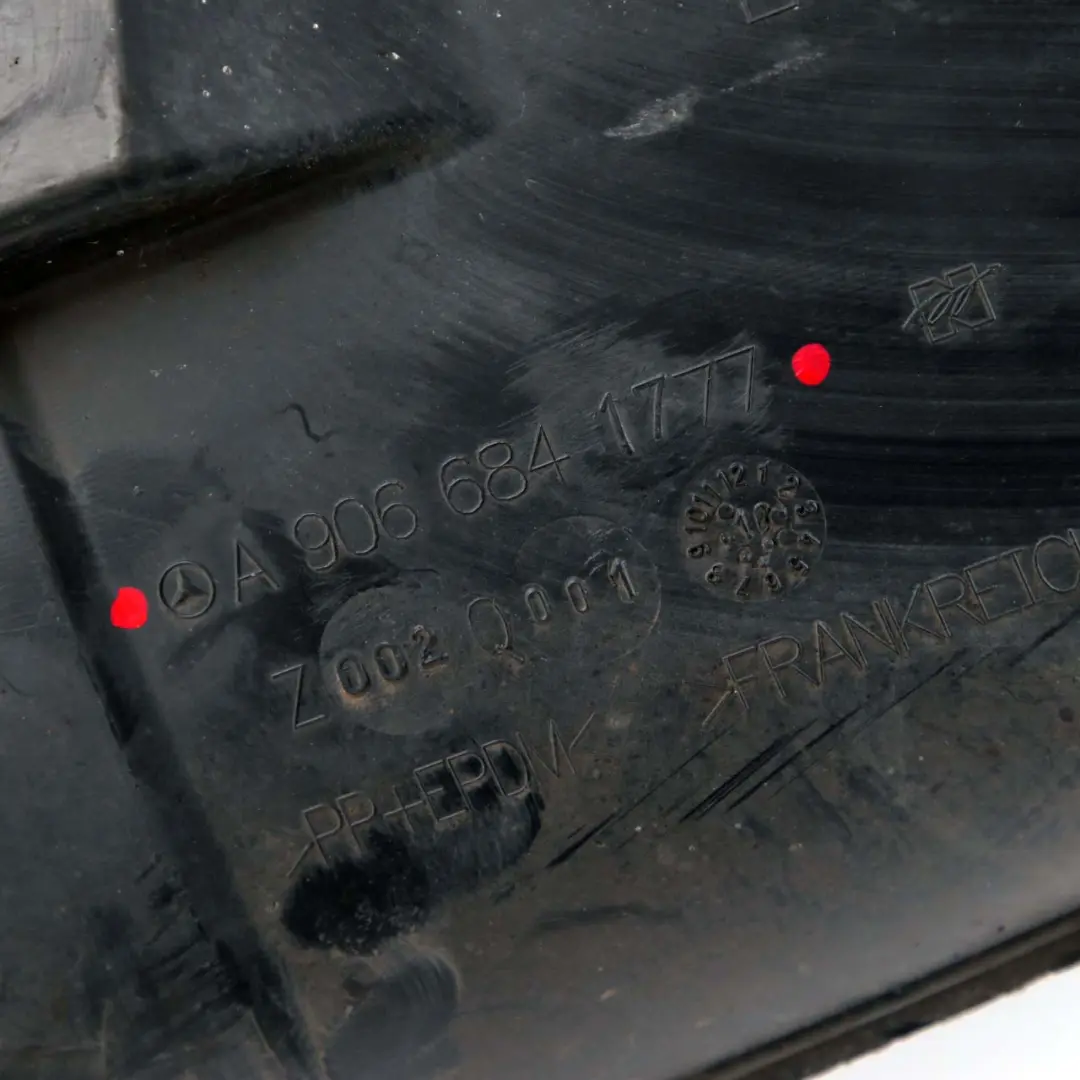 Pannello rivestimento passaruota anteriore destro sezione per Mercedes Sprinter W906 con numero di parte A9066841777 Mercedes Sprinter W906 Pannello rivestimento passaruota anteriore destro sezione - SKU A9066841777 - Numero di parte A9066841777