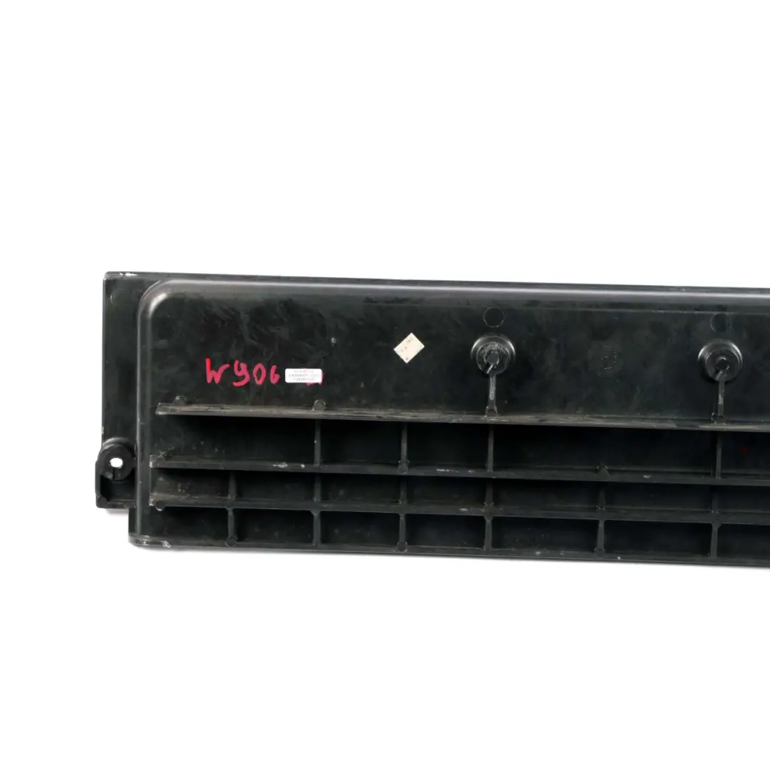  Mercedes-Benz Sprinter W906 Links Schiebetürkante Trim Panel - SKU A9066860810 - Teilenummer A9066860810