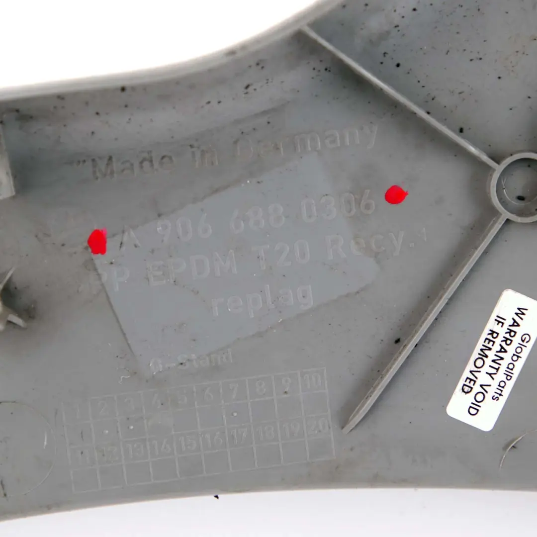 Mercedes W906 Embellecedor Delantero Derecho Tapa Pilar A Inferior - SKU A9066880306 - Número de pieza A9066880306