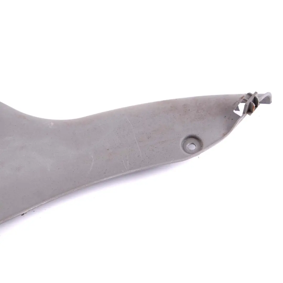 Garniture Avant Droite Couvre pilier A Inferieur pour Mercedes W906 à propos du numéro de pièce A9066880306 Mercedes W906 Garniture Avant Droite Couvre pilier A Inferieur - SKU A9066880306 - Numéro de pièce A9066880306