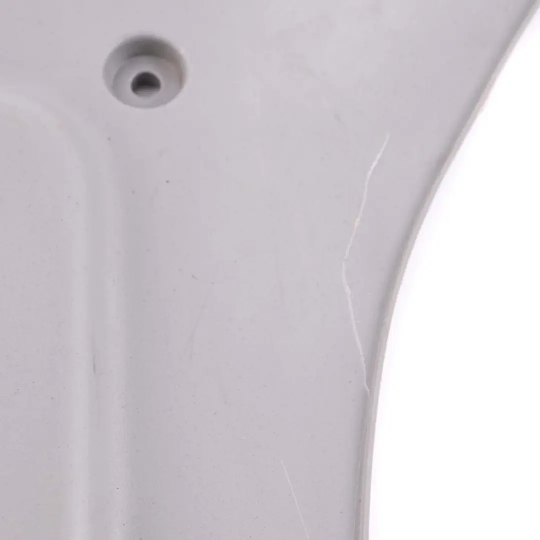 Embellecedor Delantero Derecho Tapa Pilar A Inferior para Mercedes W906 con número de pieza A9066880306 Mercedes W906 Embellecedor Delantero Derecho Tapa Pilar A Inferior - SKU A9066880306 - Número de pieza A9066880306