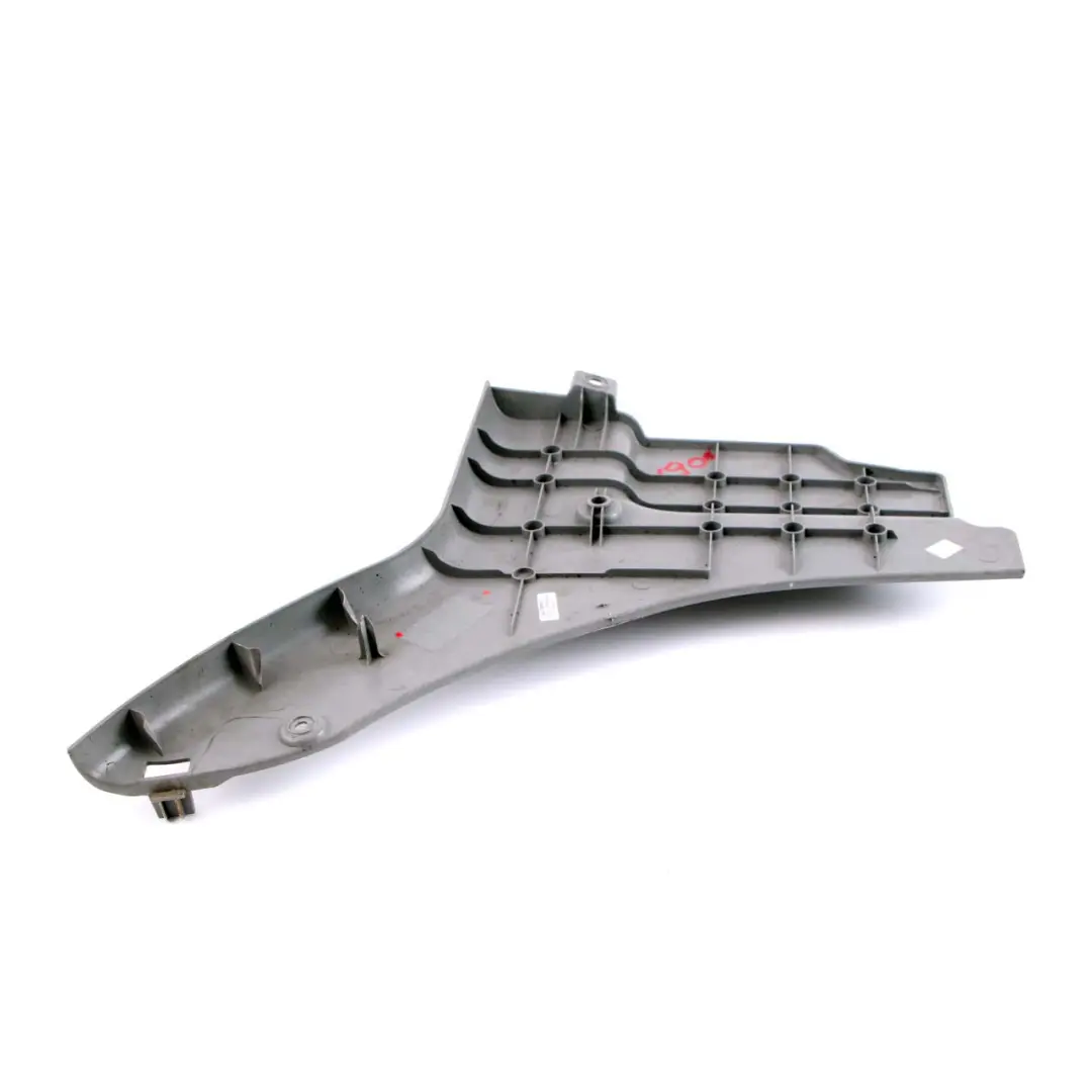 Verkleidung Vorne Rechts Unten A-Säule Abdeckung für Mercedes W906 mit Teilenummer A9066880306 Mercedes W906 Verkleidung Vorne Rechts Unten A-Säule Abdeckung - SKU A9066880306 - Teilenummer A9066880306