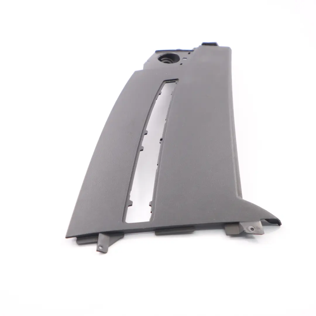 Tableau de Bord Cache Ventilation Droite pour Mercedes Sprinter W906 à propos du numéro de pièce A9066890107 Mercedes Sprinter W906 Tableau de Bord Cache Ventilation Droite - SKU A9066890107-1 - Numéro de pièce A9066890107