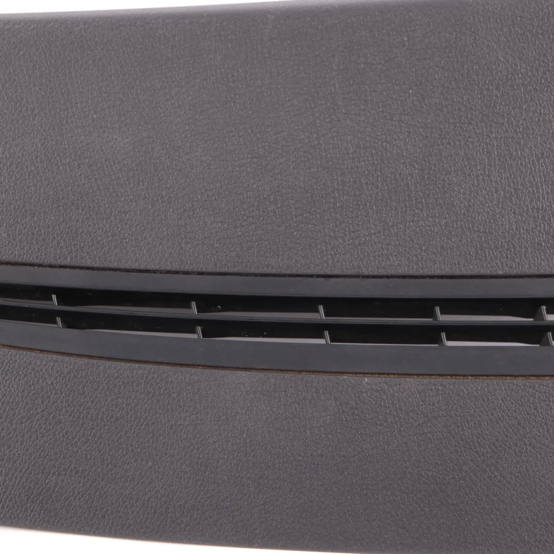 Salpicadero Derecho Rejilla de ventilación Cubierta para Mercedes Sprinter W906 con número de pieza A9066890107 Mercedes Sprinter W906 Salpicadero Derecho Rejilla de ventilación Cubierta - SKU A9066890107 - Número de pieza A9066890107