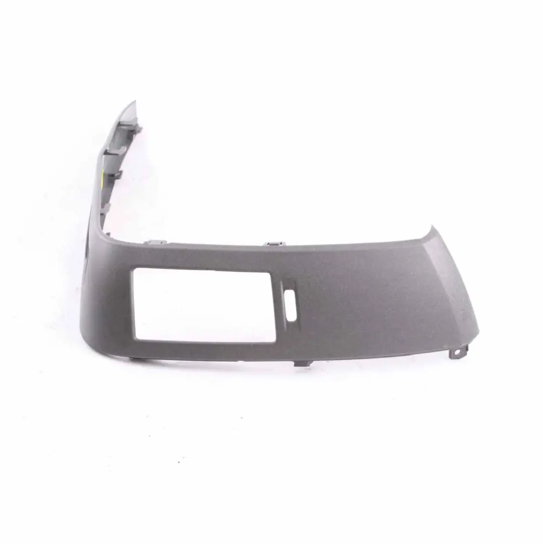 Salpicadero Air Vent Derecha Cubriendo Panel Tira para Mercedes W906 con número de pieza A9066890137 Mercedes W906 Salpicadero Air Vent Derecha Cubriendo Panel Tira - SKU A9066890137 - Número de pieza A9066890137