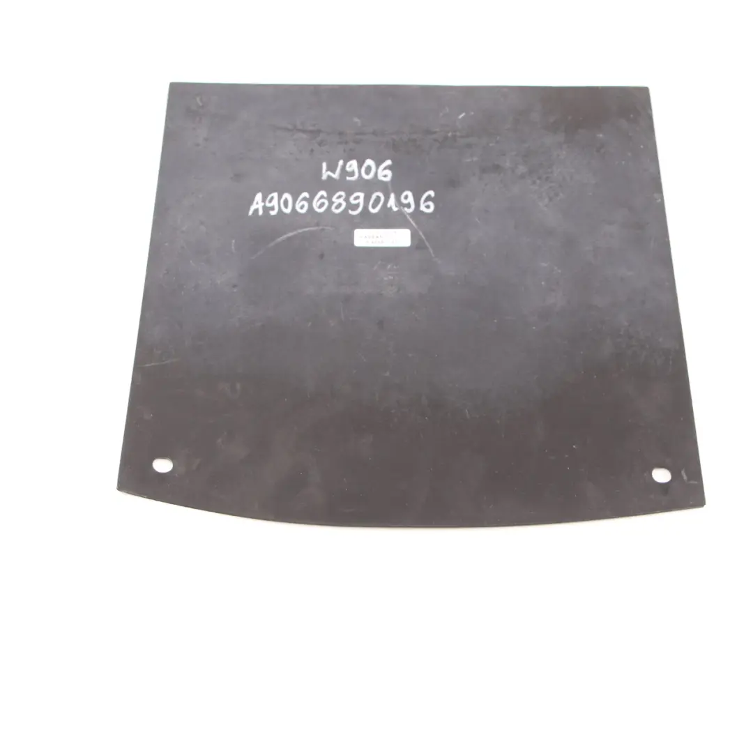 Mercedes W906 Dashboard Dash Regal Gummi einfügen Matte - SKU A9066890196 - Teilenummer A9066890196