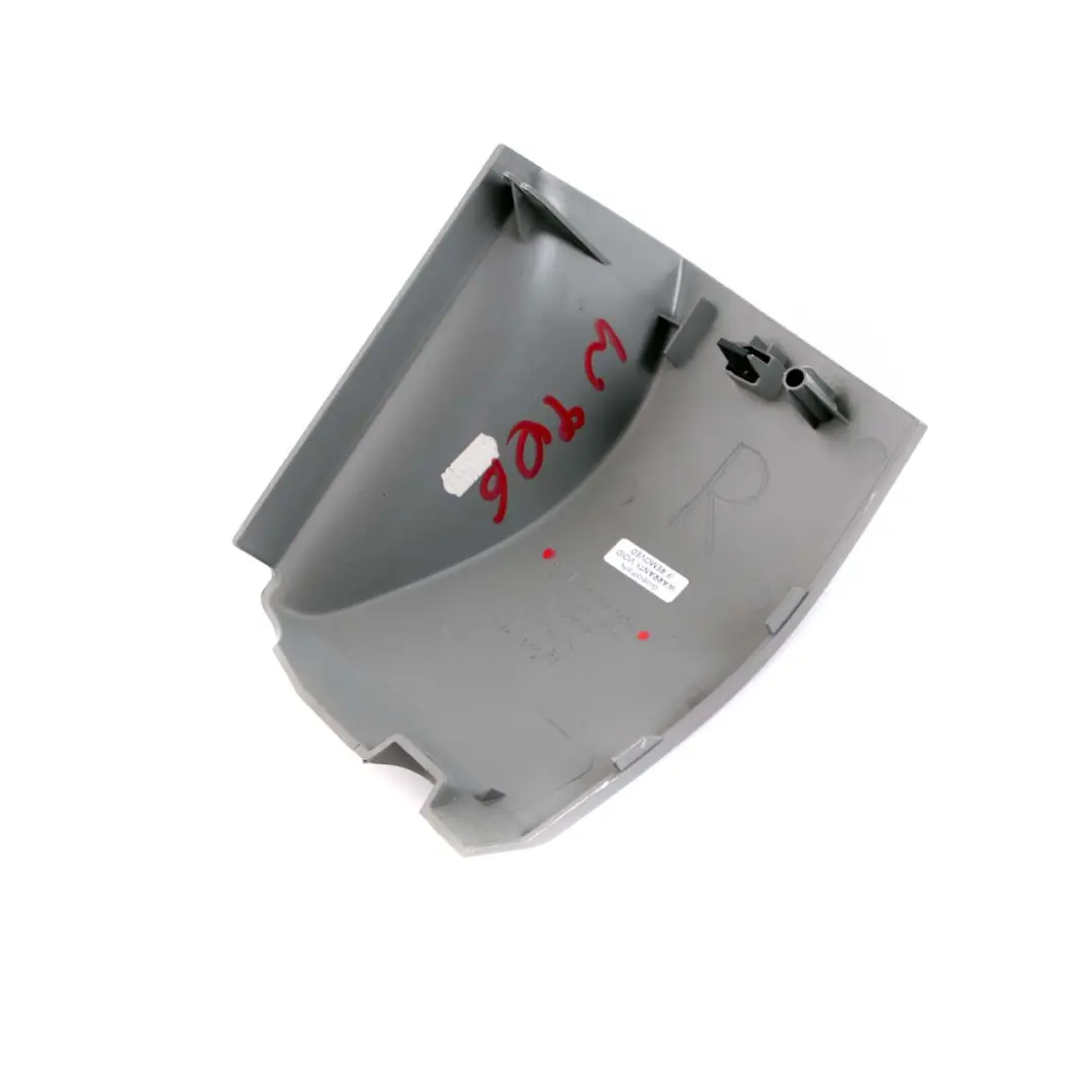 Couvre tableau de bord garniture côté droit pour Mercedes Sprinter W906 à propos du numéro de pièce A9066890808 Mercedes Sprinter W906 Couvre tableau de bord garniture côté droit - SKU A9066890808 - Numéro de pièce A9066890808