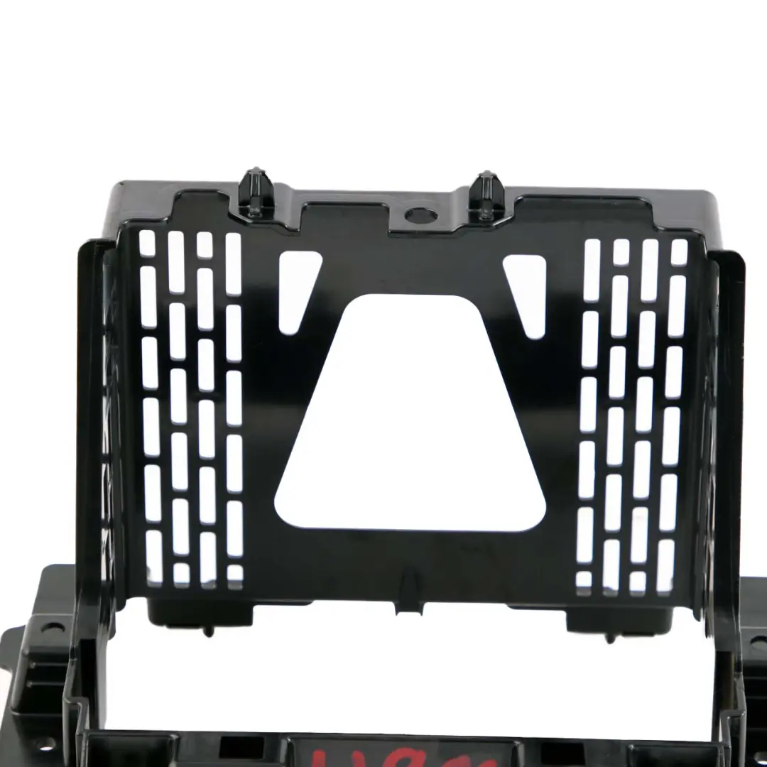 Mercedes-Benz Sprinter W906 Supporto Radio Montaggio Alloggiamento per con numero di parte A9066891931 Mercedes-Benz Sprinter W906 Supporto Radio Montaggio Alloggiamento - SKU A9066891931 - Numero di parte A9066891931