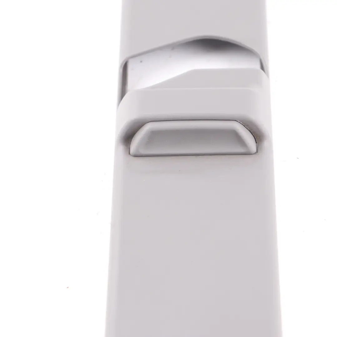 Mercedes Sprinter W906 Panel cubierta embellecedor pilar B izquierdo - SKU A9066900007 - Número de pieza A9066900007