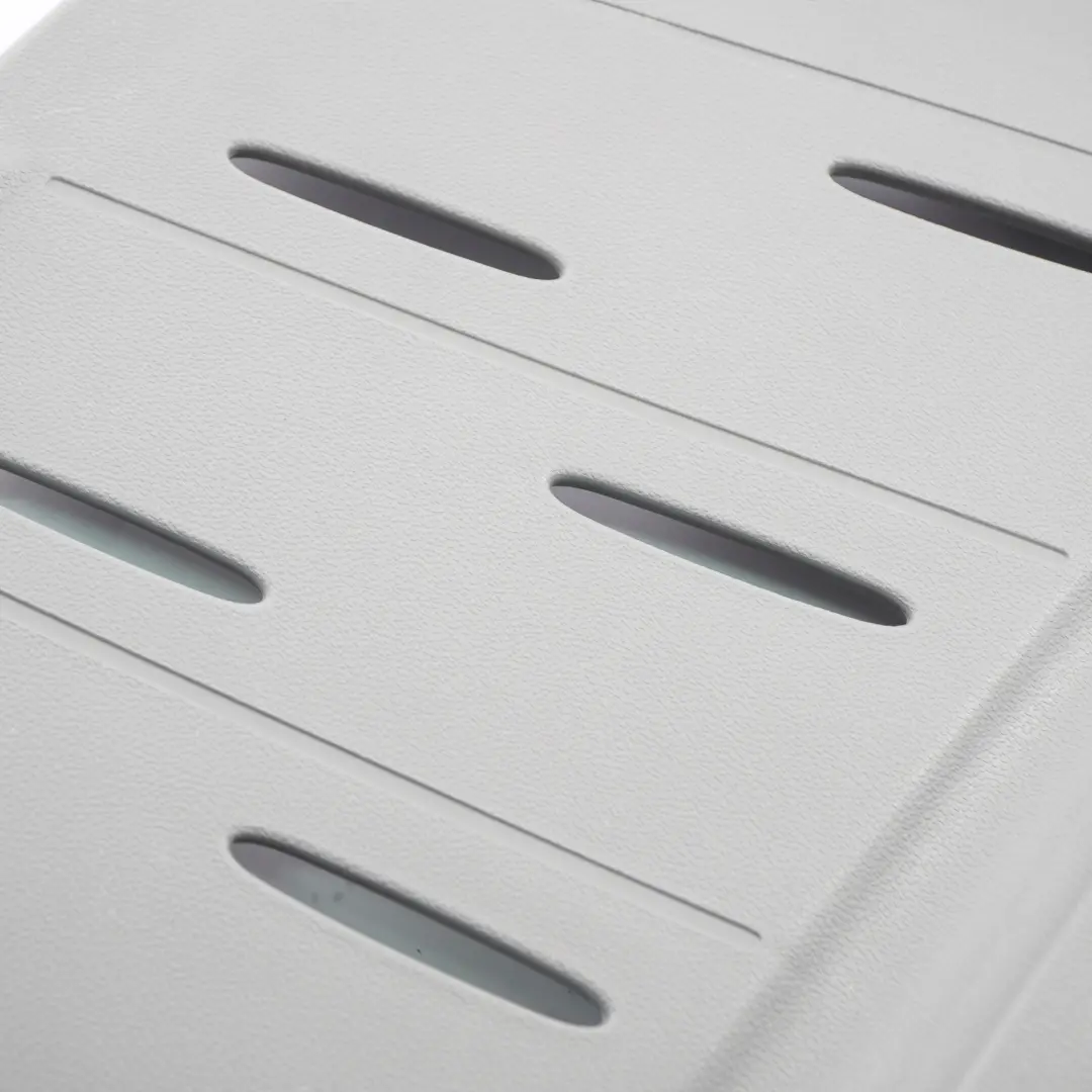 Dachhimmelverkleidung Sonnenblende Halterung links für Mercedes W906 mit Teilenummer A9066900092 Mercedes W906 Dachhimmelverkleidung Sonnenblende Halterung links - SKU -A9066900092 - Teilenummer A9066900092