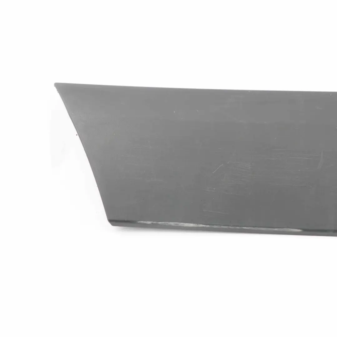 Mercedes Sprinter W906 Rail de Garniture Porte Avant Gauche - SKU A9066900162 - Numéro de pièce A9066900162