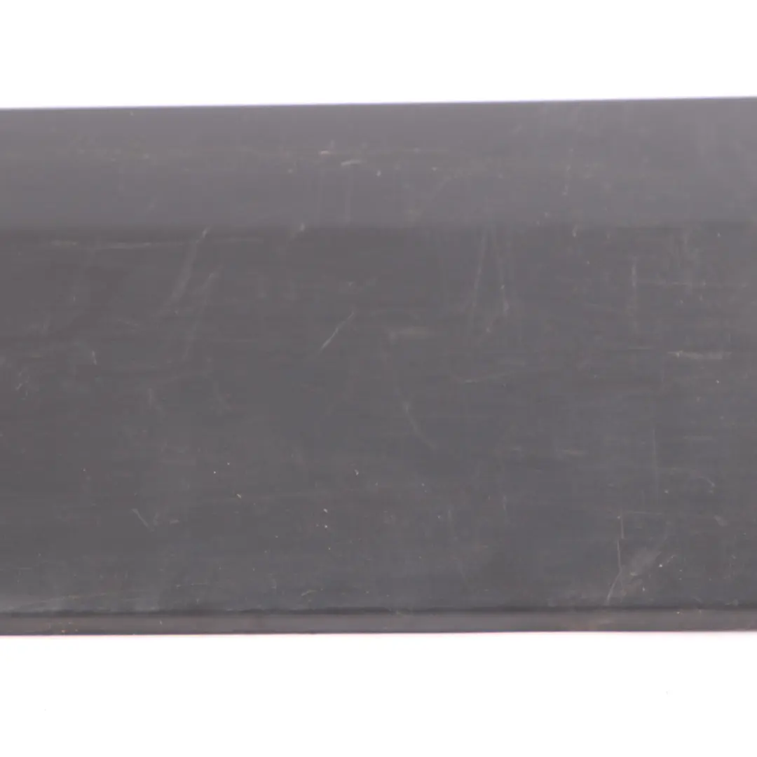 Moldura Puerta Delantera Izquierda Embellecedor Tapa Tira para Mercedes Sprinter W906 con número de pieza A9066900400 Mercedes Sprinter W906 Moldura Puerta Delantera Izquierda Embellecedor Tapa Tira - SKU A9066900400 - Número de pieza A9066900400