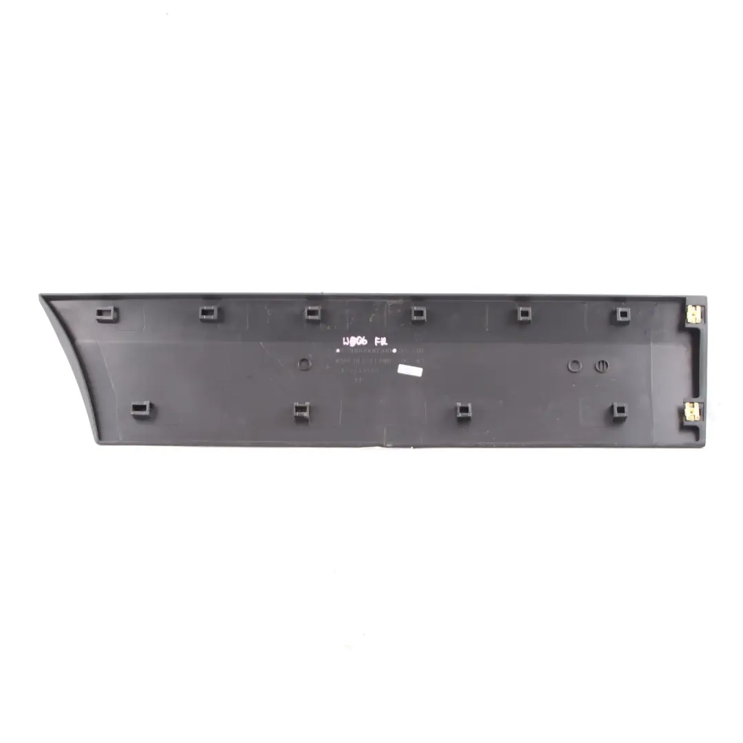 Mercedes Sprinter W906 Moldura de puerta delantera derecha Cubierta - SKU A9066900500 - Número de pieza A9066900500
