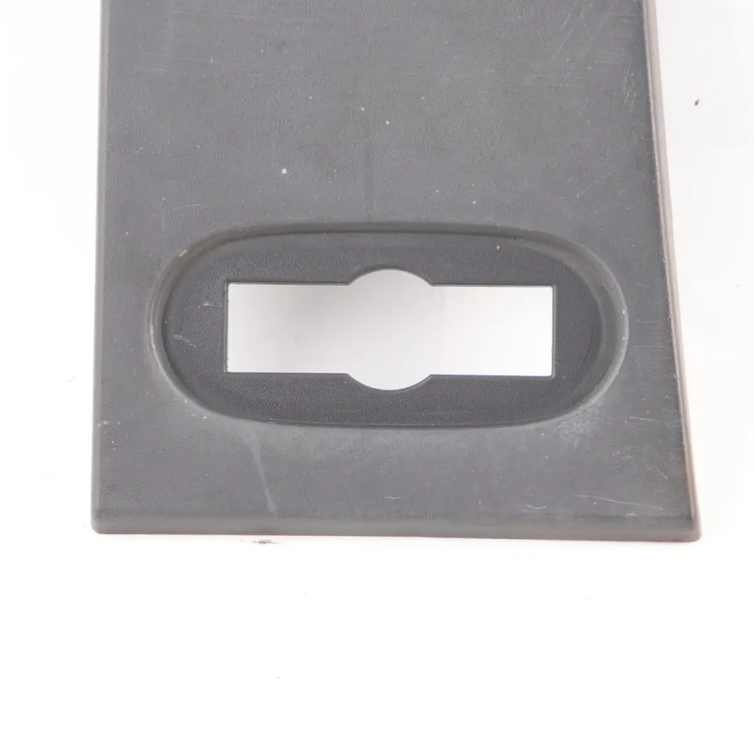 Mercedes Sprinter W906 Moldura lateral delantera derecha - SKU A9066901282-1 - Número de pieza A9066901282