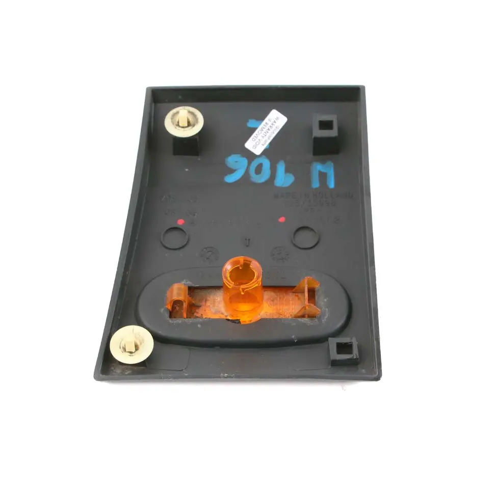 Modanatura laterale anteriore destra Coprire per Mercedes Sprinter W906 con numero di parte A9066901282 Mercedes Sprinter W906 Modanatura laterale anteriore destra Coprire - SKU A9066901282 - Numero di parte A9066901282