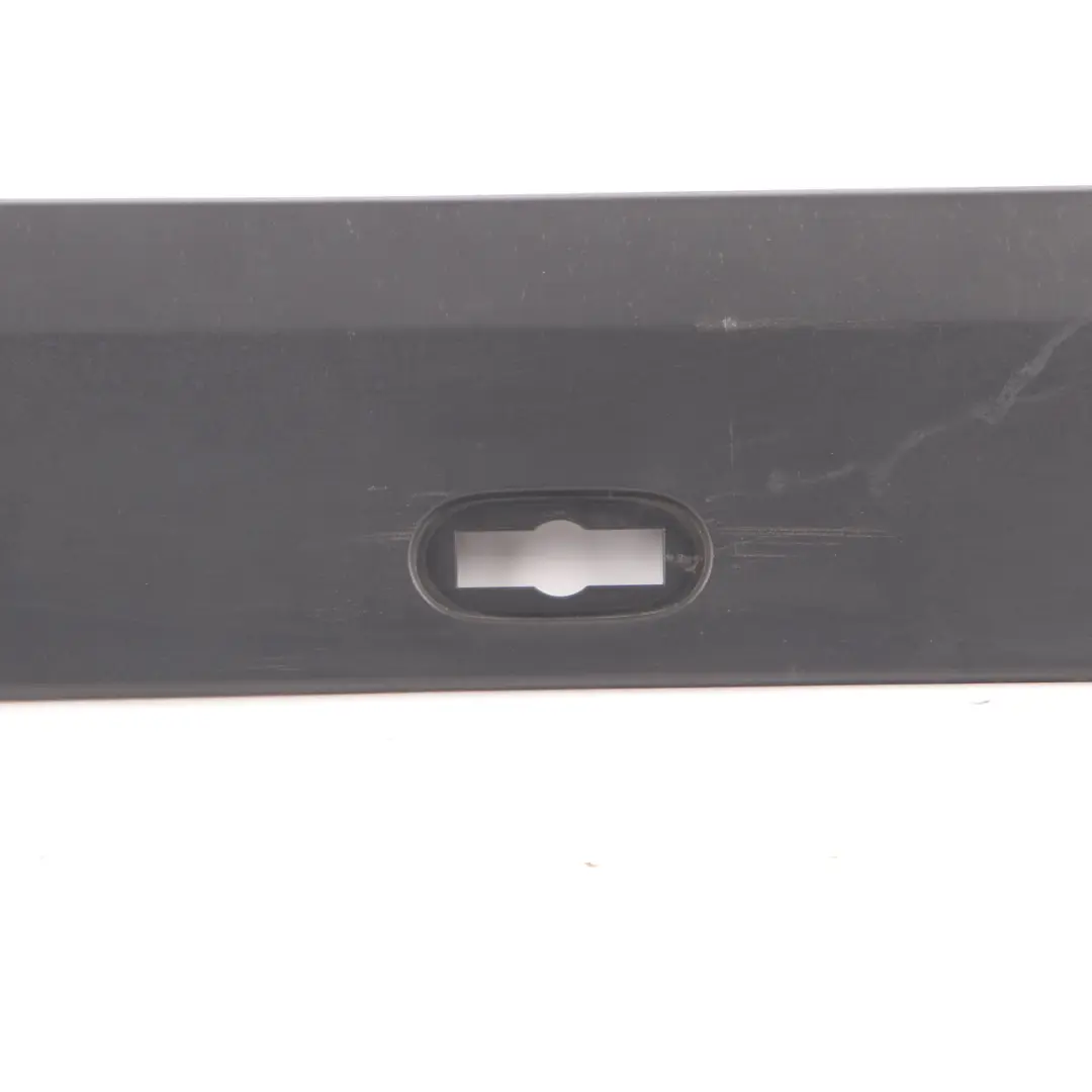 Mercedes Sprinter W906 Moldura de la Puerta Trasera Derecha Recubrimiento Tira - SKU A9066901482 - Número de pieza A9066901482