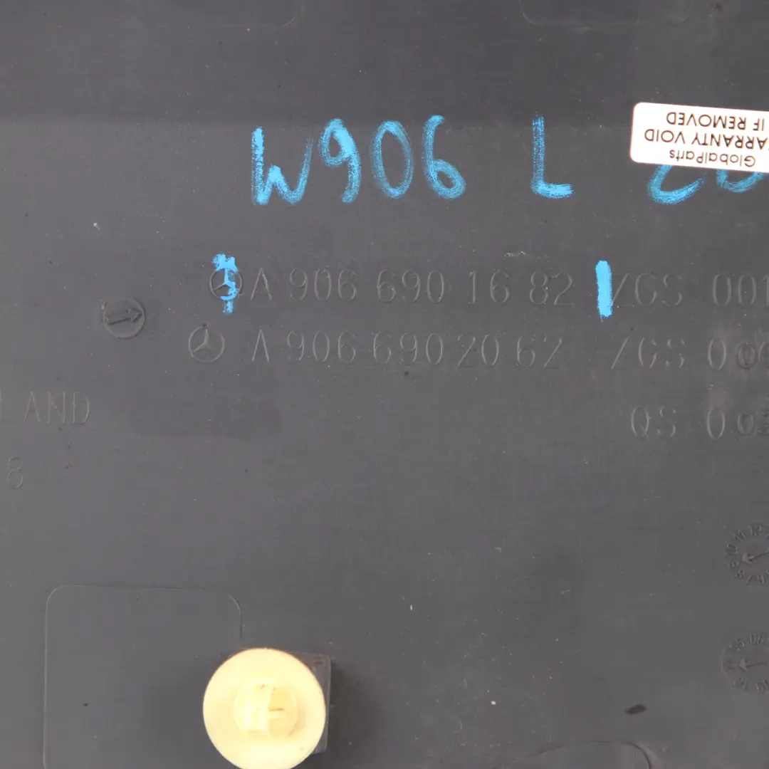 Door Moulding Rear Right O/S Trim Cover Strip to Mercedes Sprinter W906 with Part number A9066901662 Mercedes Sprinter W906 Door Moulding Rear Right O/S Trim Cover Strip - SKU A9066901662 - Part number A9066901662