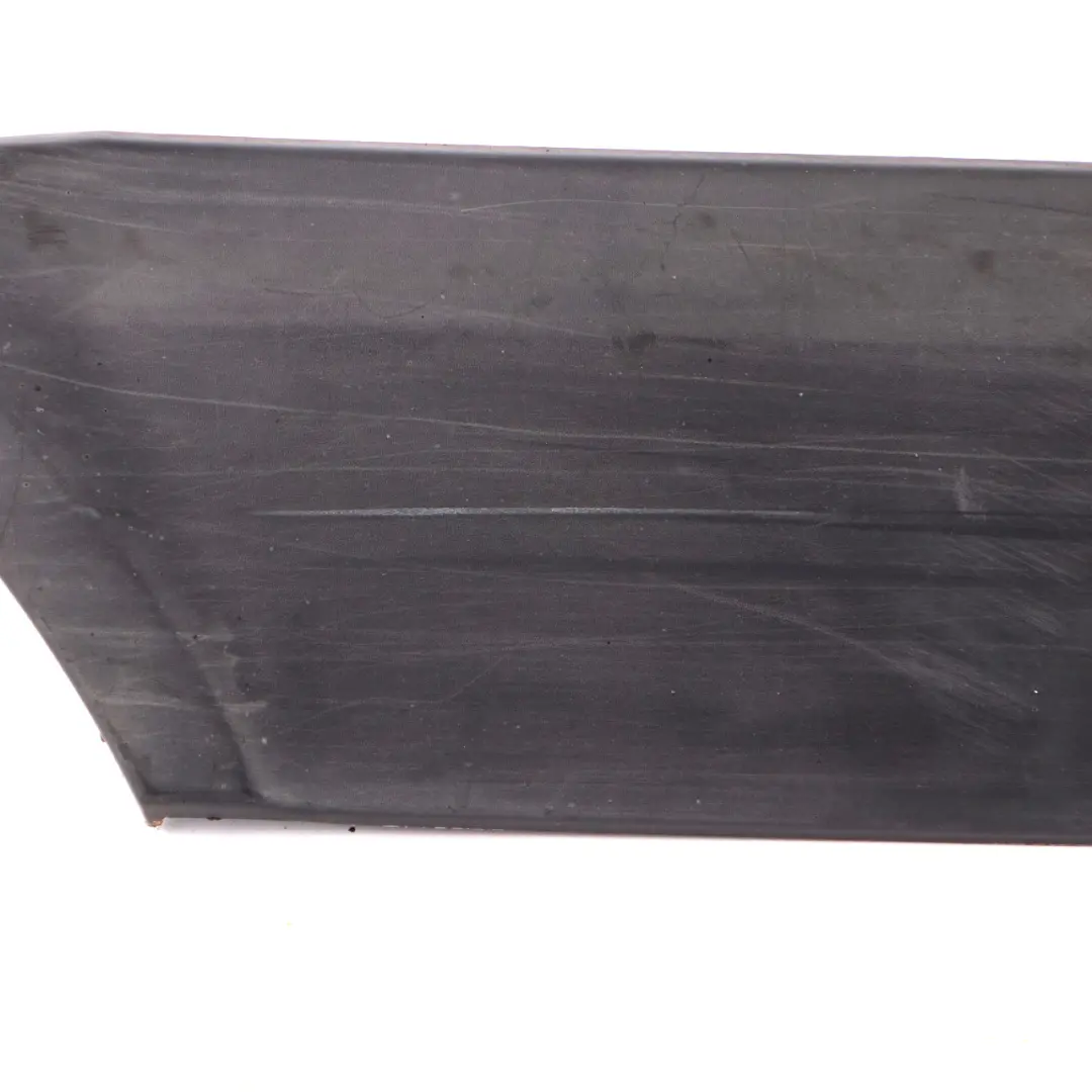 Moldura Puerta Trasera Izquierda Cubre Listón para Mercedes Sprinter W906 con número de pieza A9066901962 Mercedes Sprinter W906 Moldura Puerta Trasera Izquierda Cubre Listón - SKU A9066901962 - Número de pieza A9066901962