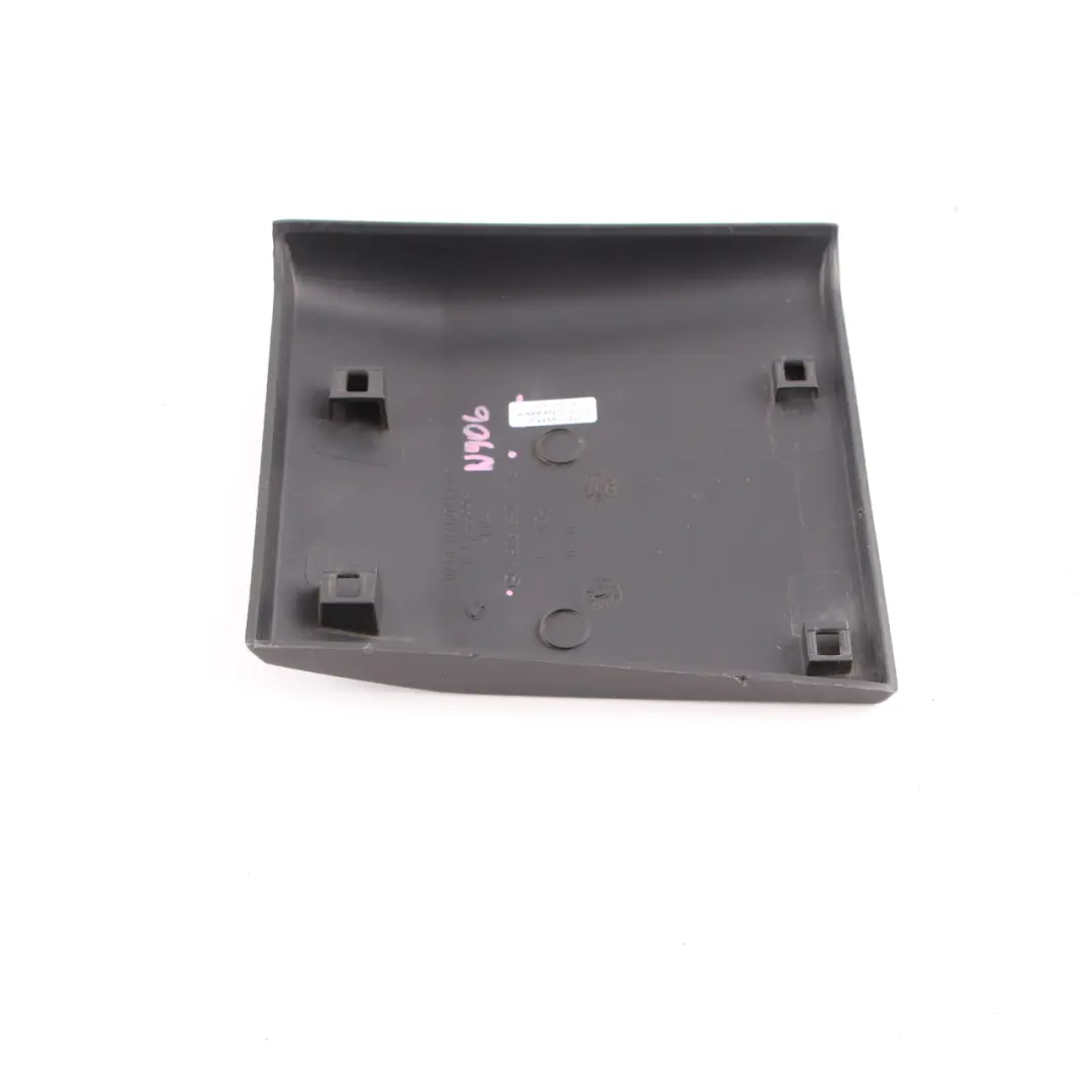  Montant porte Mercedes W906 Sprinter Couvercle B Droit Trim Primed - SKU A9066902282 - Numéro de pièce A9066902282